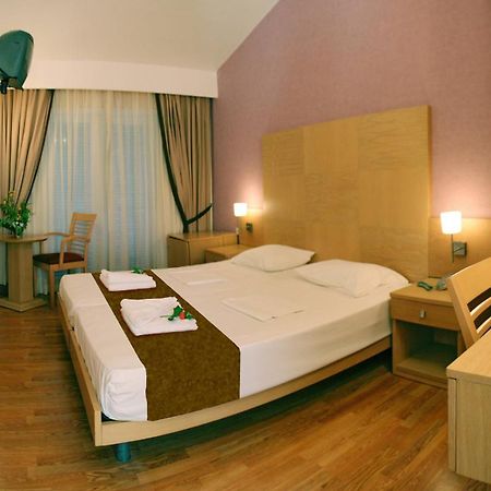 Sandy Bay Hotel Plomari Zimmer foto