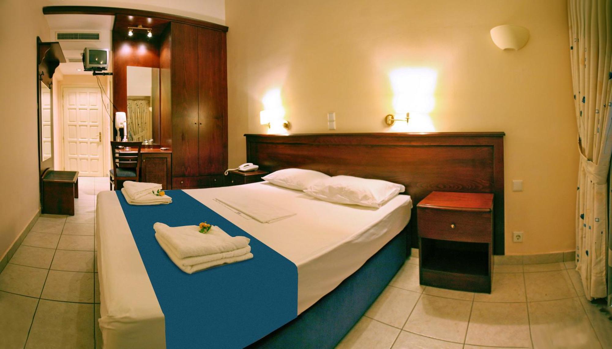 Sandy Bay Hotel Plomari Zimmer foto
