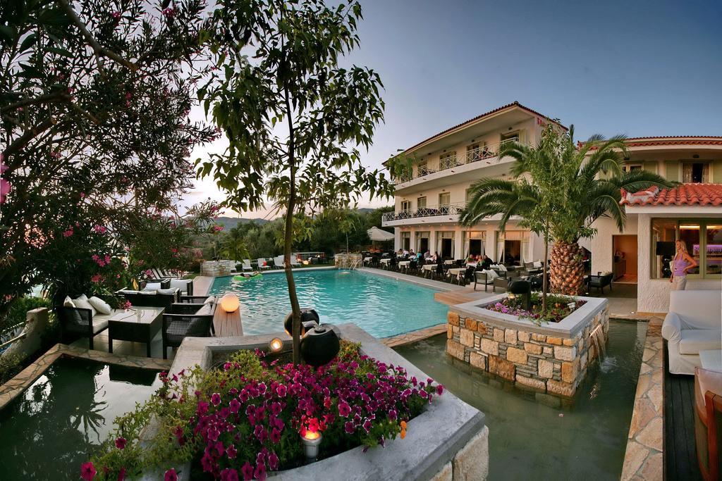 Sandy Bay Hotel Plomari Exterior foto