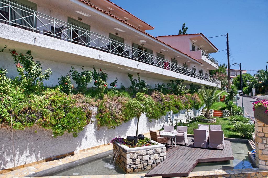 Sandy Bay Hotel Plomari Exterior foto